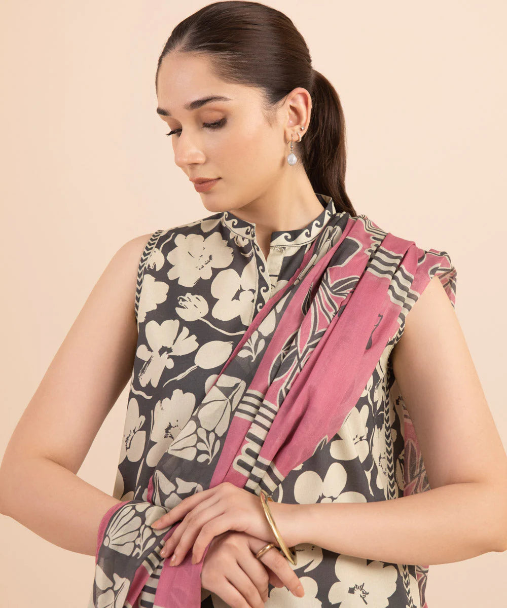 SAPPHIRE | UNSTITCHED 3 PIECE PRINTED LAWN SUIT
