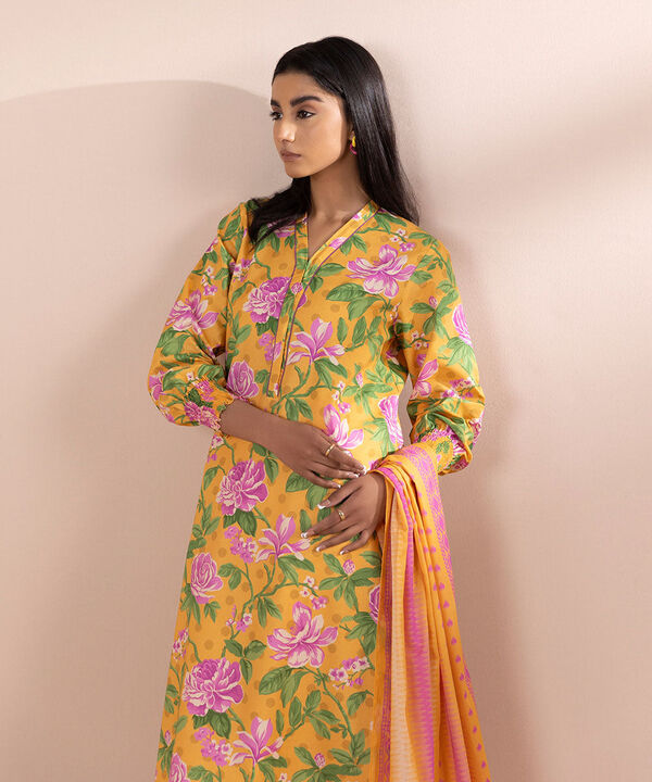 SAPPHIRE | UNSTITCHED 3 PIECE PRINTED LAWN SUIT