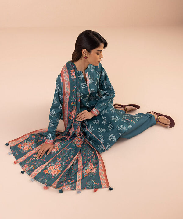 SAPPHIRE | UNSTITCHED 3 PIECE PRINTED LAWN SUIT