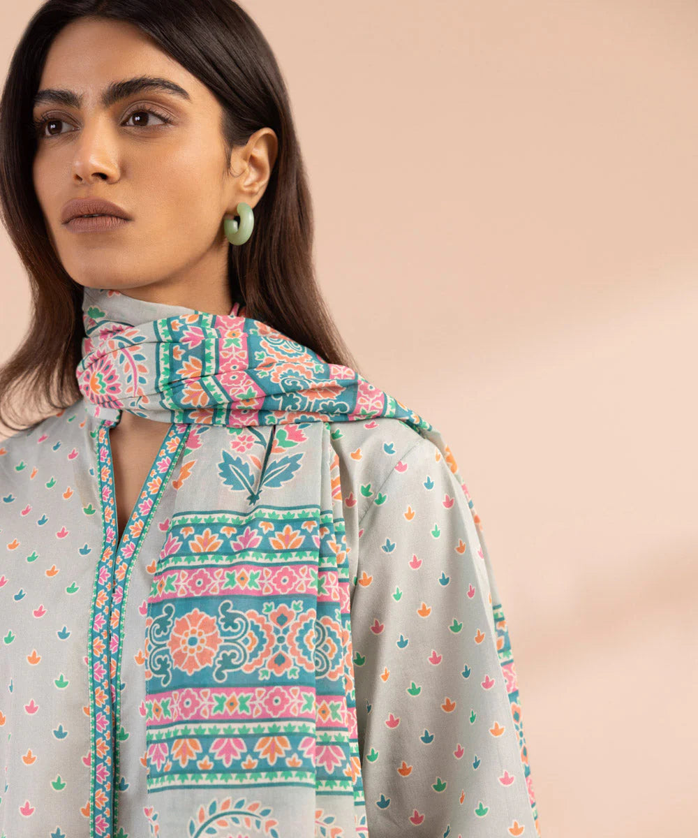 SAPPHIRE | UNSTITCHED 3 PIECE PRINTED LAWN SUIT