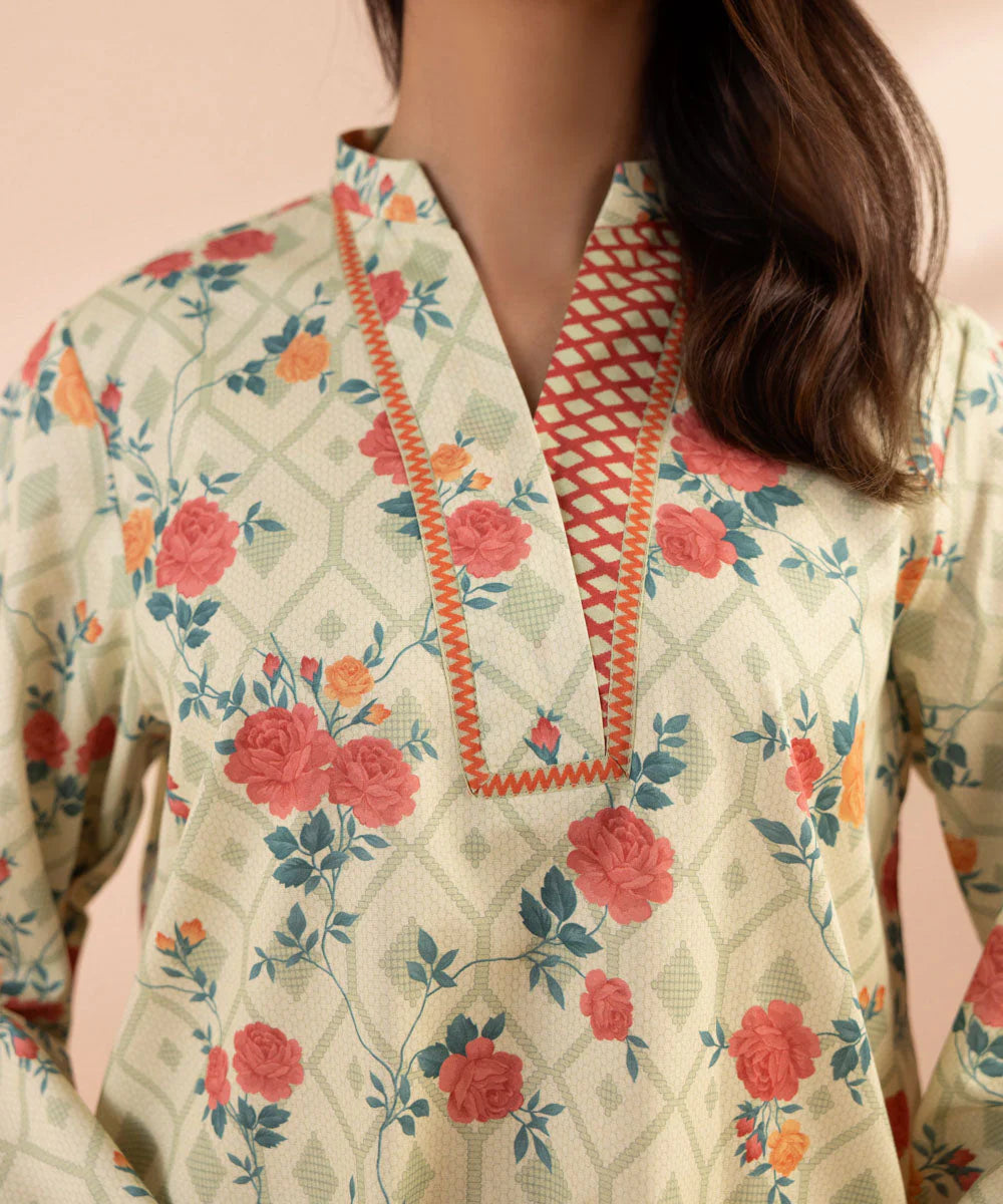 SAPPHIRE | UNSTITCHED 3 PIECE PRINTED LAWN SUIT