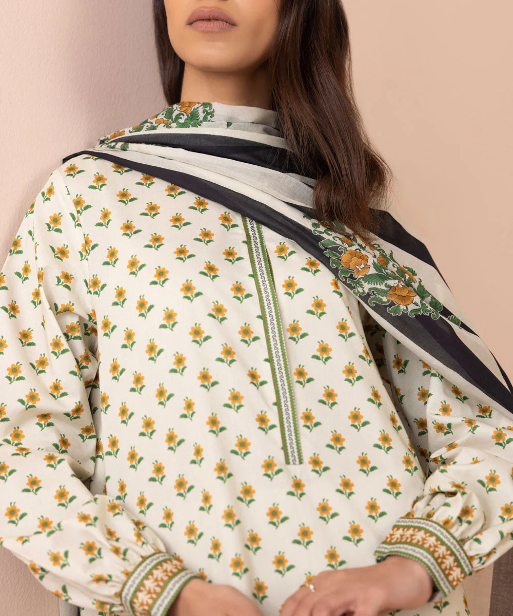 SAPPHIRE | UNSTITCHED 3 PIECE PRINTED LAWN SUIT