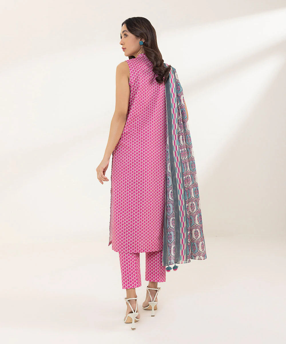 SAPPHIRE | UNSTITCHED 3 PIECE PRINTED LAWN SUIT