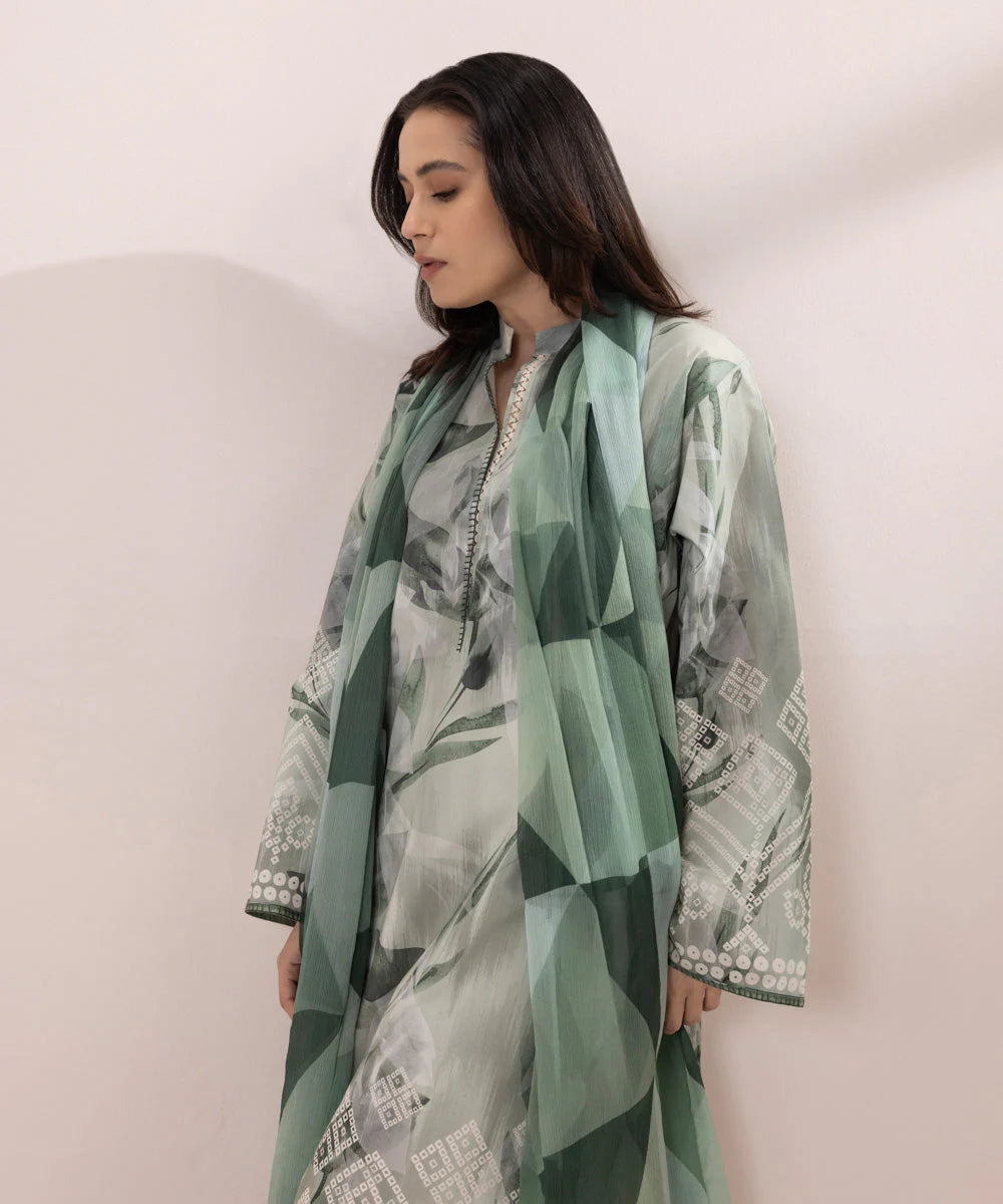 SAPPHIRE | UNSTITCHED 2 PIECE PRINTED LAWN SUIT