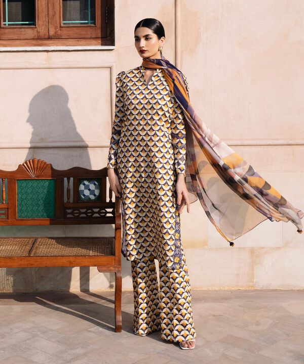 SAPPHIRE | UNSTITCHED 3 PIECE PRINTED LAWN SUIT