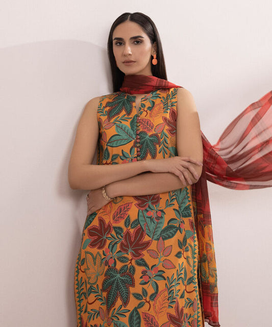 SAPPHIRE | UNSTITCHED 3 PIECE PRINTED LAWN SUIT