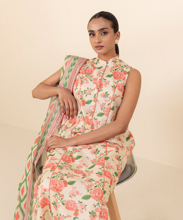 SAPPHIRE | UNSTITCHED 3 PIECE PRINTED LAWN SUIT