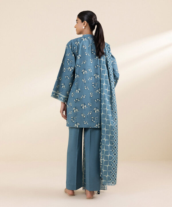 SAPPHIRE | UNSTITCHED 3 PIECE PRINTED LAWN SUIT
