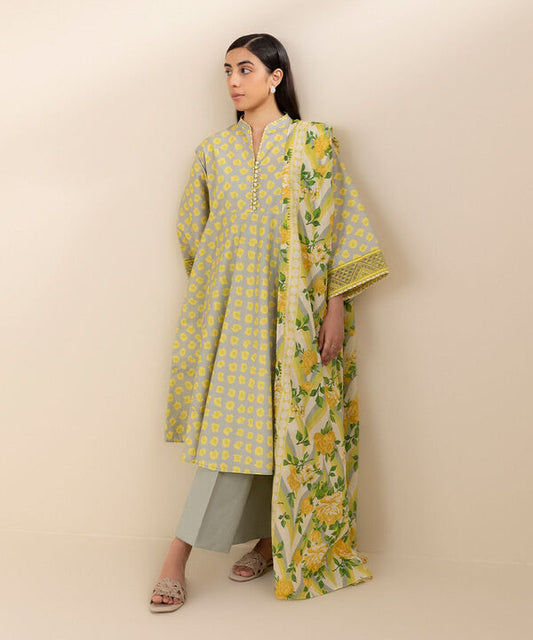 SAPPHIRE | UNSTITCHED 3 PIECE EMBROIDERED LAWN SUIT