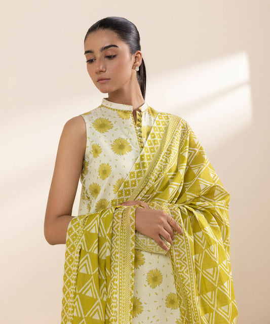 SAPPHIRE | UNSTITCHED 3 PIECE PRINTED LAWN SUIT