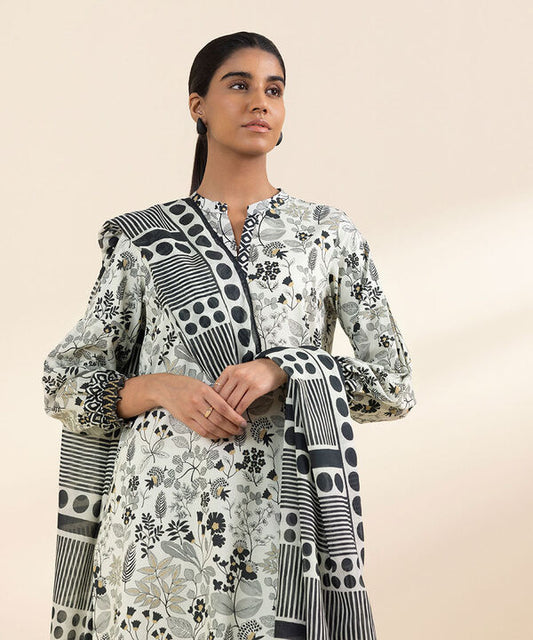SAPPHIRE | UNSTITCHED 3 PIECE PRINTED LAWN SUIT