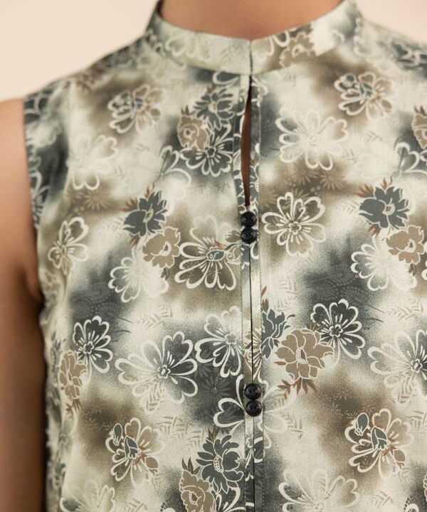 SAPPHIRE | UNSTITCHED 3 PIECE PRINTED LAWN SUIT