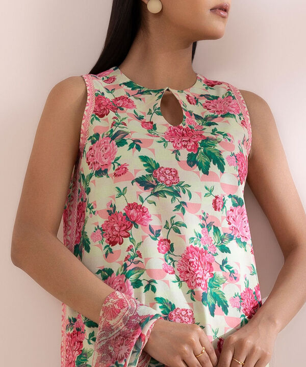 SAPPHIRE | UNSTITCHED 3 PIECE PRINTED LAWN SUIT