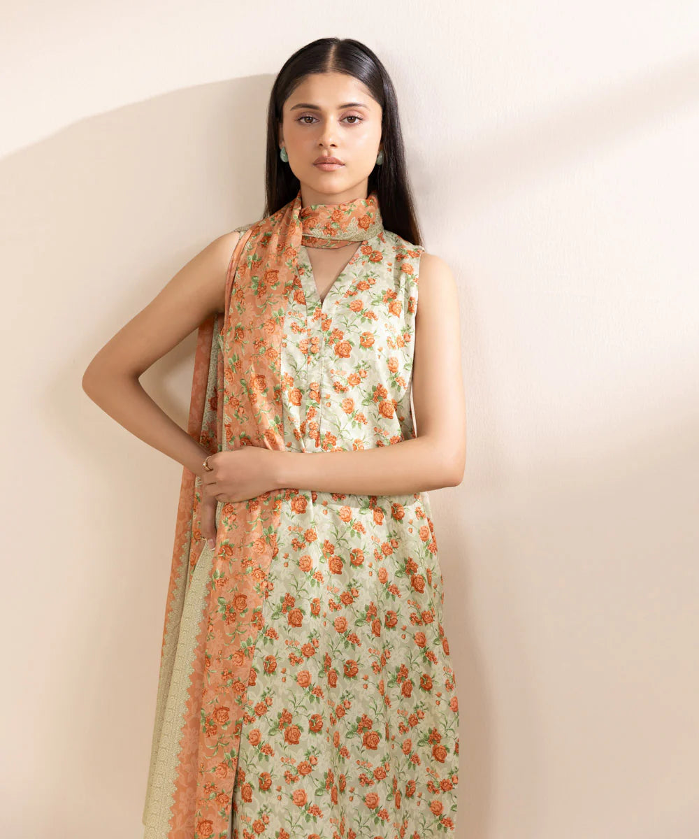 SAPPHIRE | UNSTITCHED 3 PIECE EMBROIDERED LINEN SUIT
