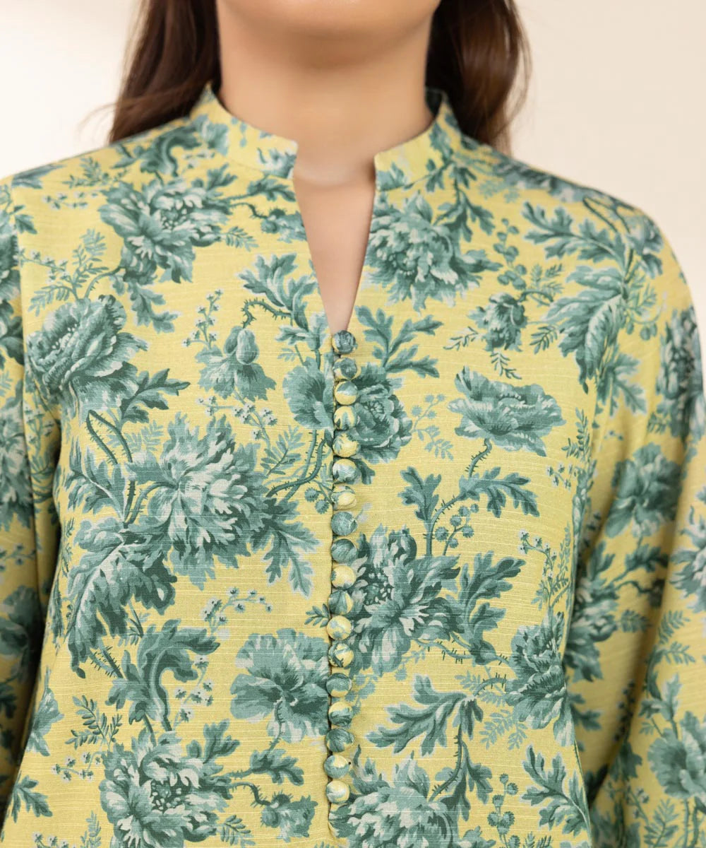 SAPPHIRE | UNSTITCHED 3 PIECE PRINTED LIGHT KHADDAR SUIT