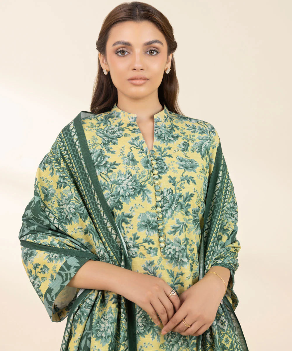 SAPPHIRE | UNSTITCHED 3 PIECE PRINTED LIGHT KHADDAR SUIT