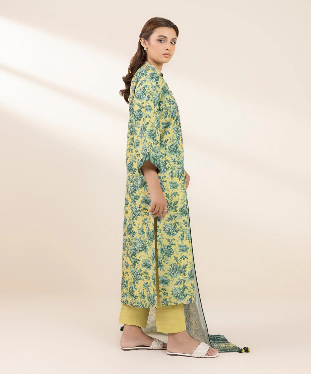 SAPPHIRE | UNSTITCHED 3 PIECE PRINTED LIGHT KHADDAR SUIT