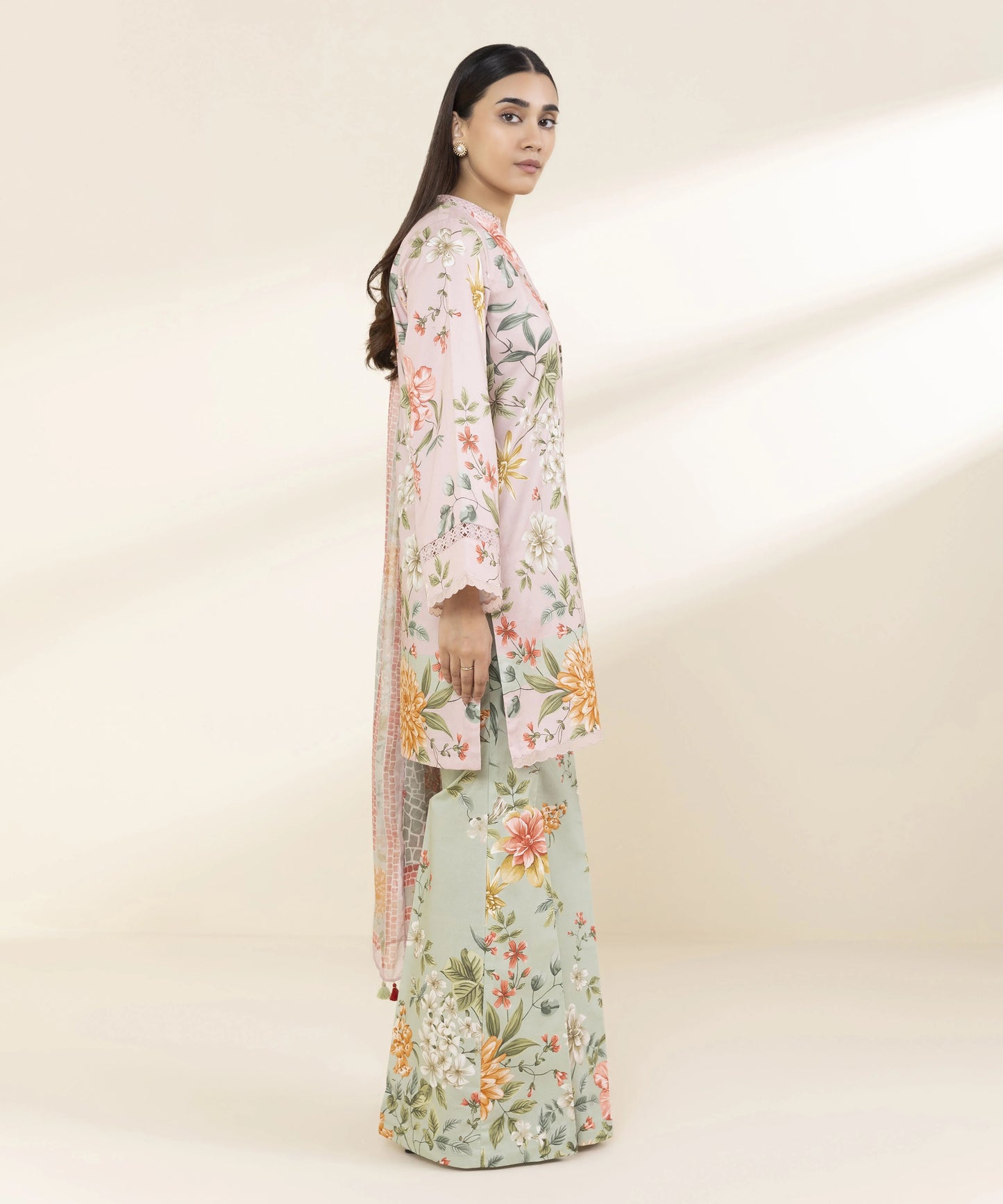 SAPPHIRE | UNSTITCHED 3 PIECE PRINTED LAWN SUIT