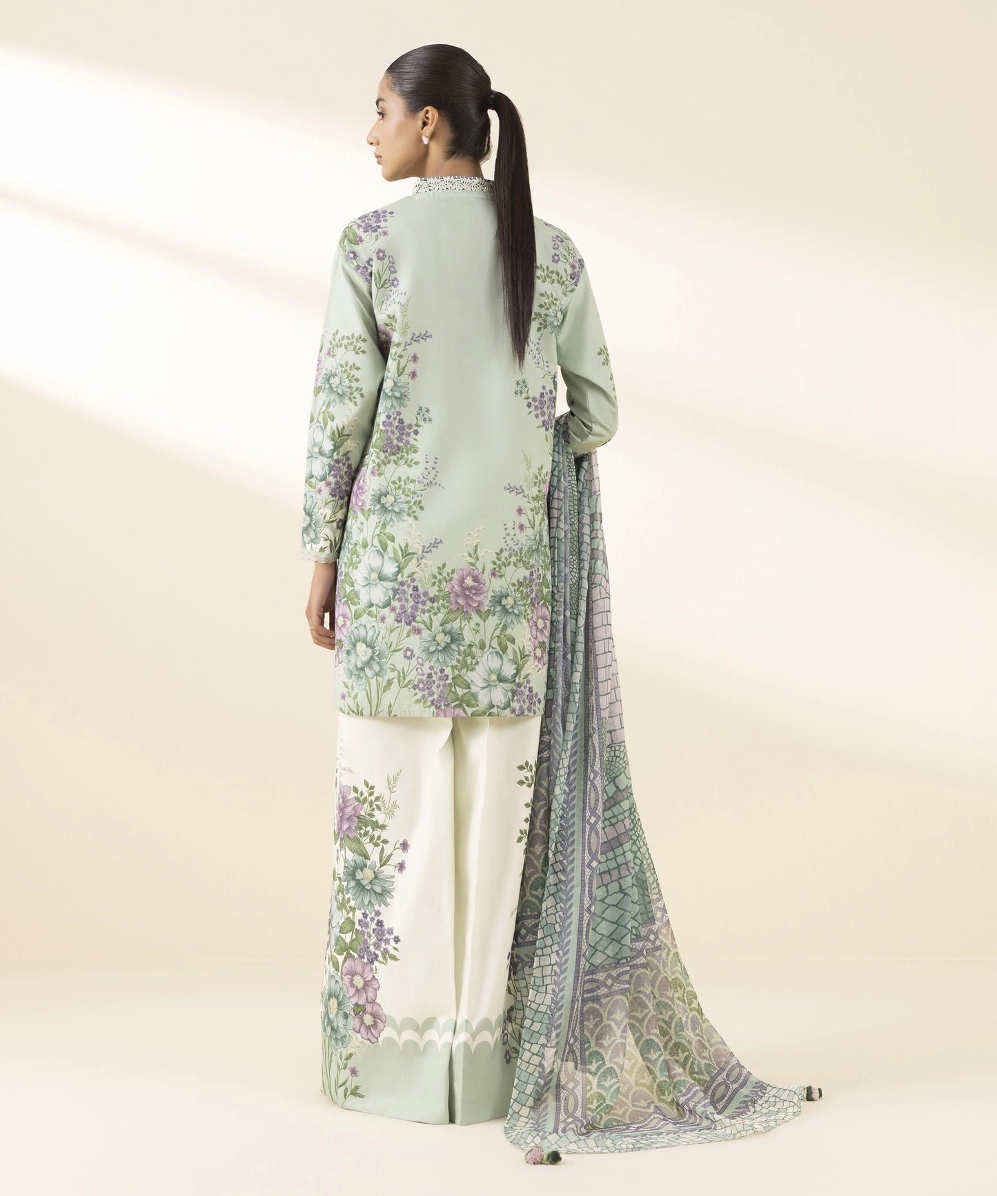 SAPPHIRE | UNSTITCHED 3 PIECE PRINTED LAWN SUIT
