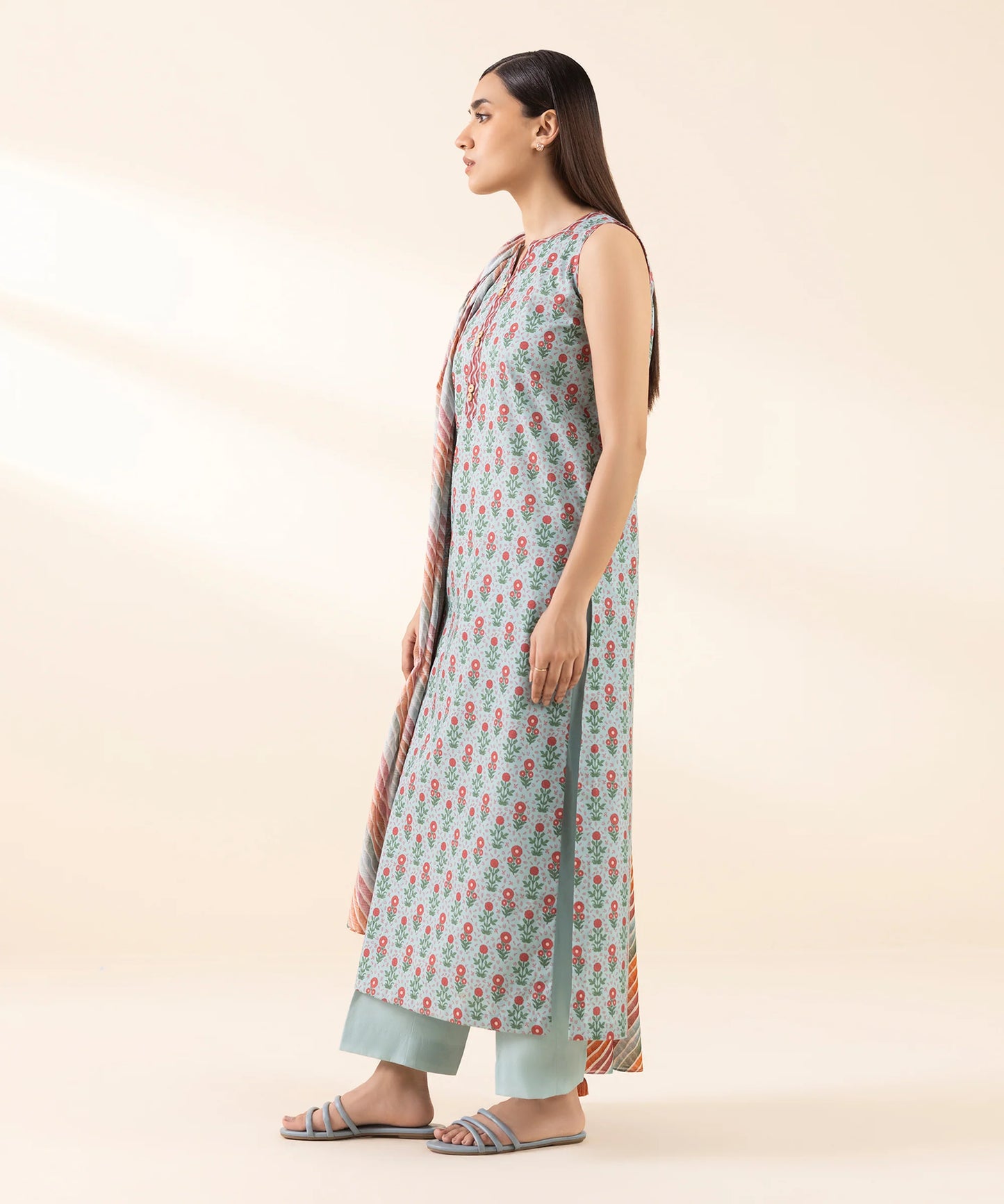 SAPPHIRE | UNSTITCHED 3 PIECE PRINTED LAWN SUIT