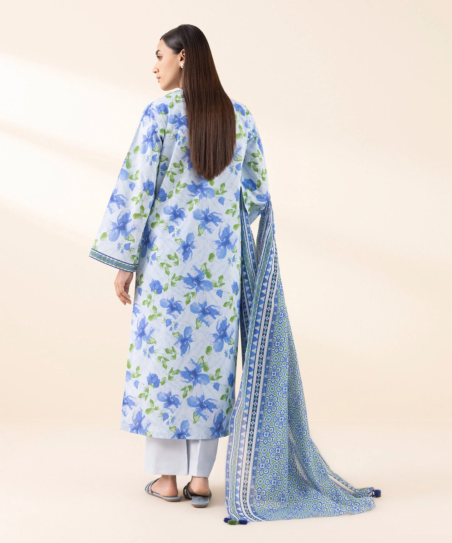 SAPPHIRE | UNSTITCHED 3 PIECE PRINTED LAWN SUIT