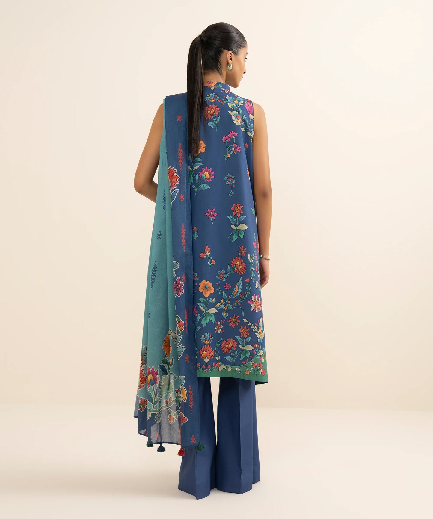 SAPPHIRE | UNSTITCHED 3 PIECE PRINTED LAWN SUIT