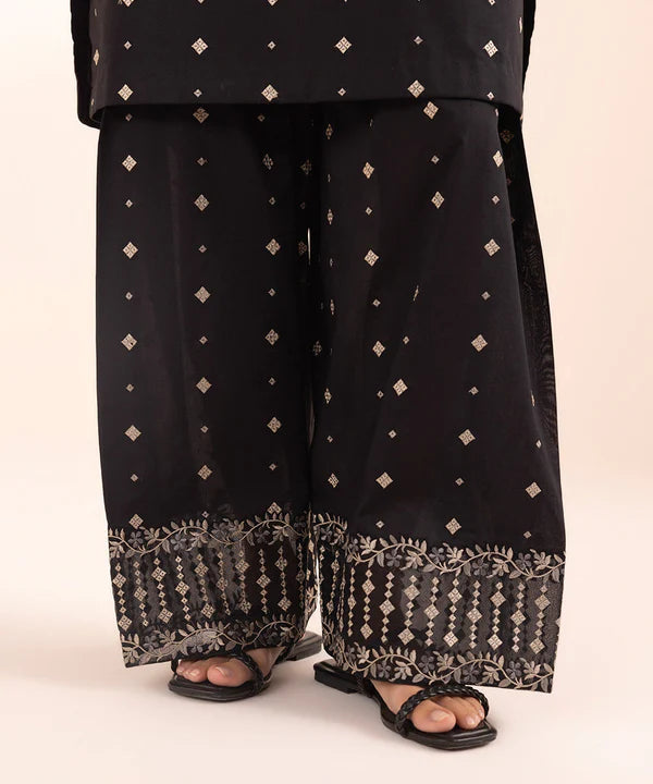 SAPPHIRE | UNSTITCHED 3 PIECE EMBROIDERED LAWN SUIT