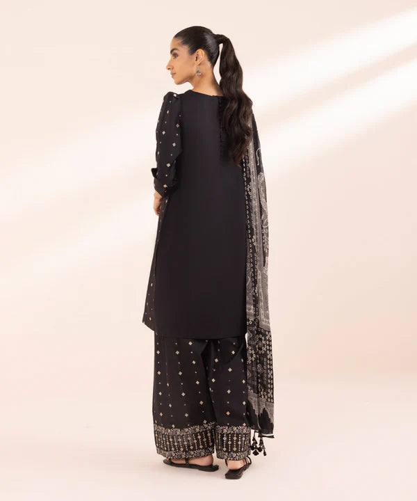 SAPPHIRE | UNSTITCHED 3 PIECE EMBROIDERED LAWN SUIT