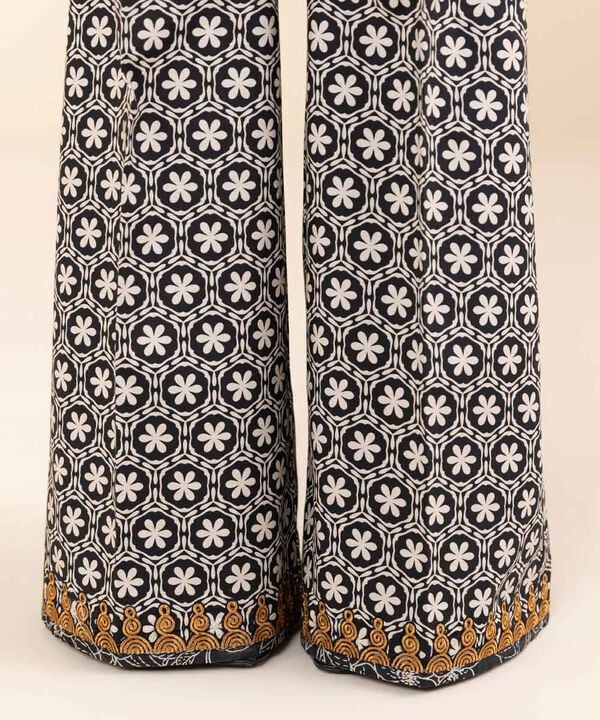 SAPPHIRE | UNSTITCHED 3 PIECE EMBROIDERED LAWN SUIT