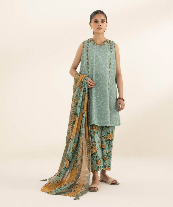 SAPPHIRE | UNSTITCHED 3 PIECE EMBROIDERED LAWN SUIT