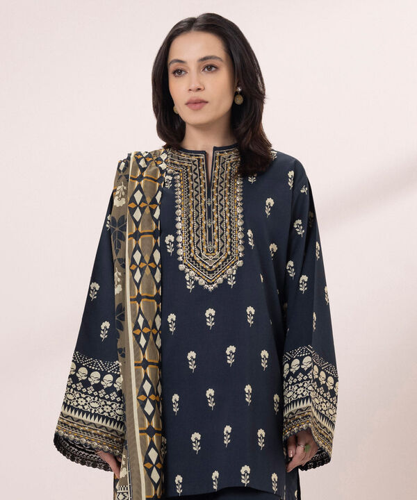 SAPPHIRE | UNSTITCHED 3 PIECE EMBROIDERED LAWN SUIT