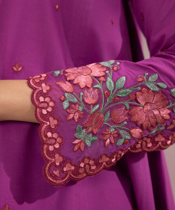 SAPPHIRE | UNSTITCHED 3 PIECE EMBROIDERED LAWN SUIT