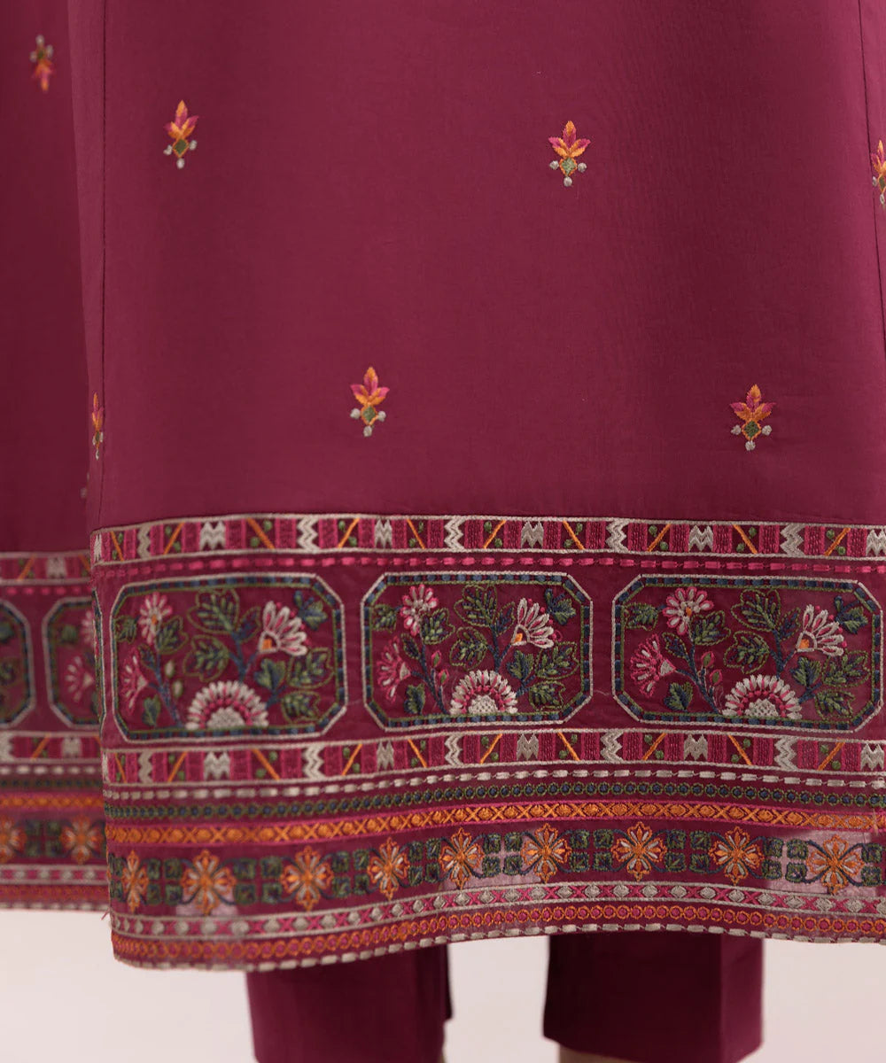SAPPHIRE | UNSTITCHED 3 PIECE EMBROIDERED LAWN SUIT
