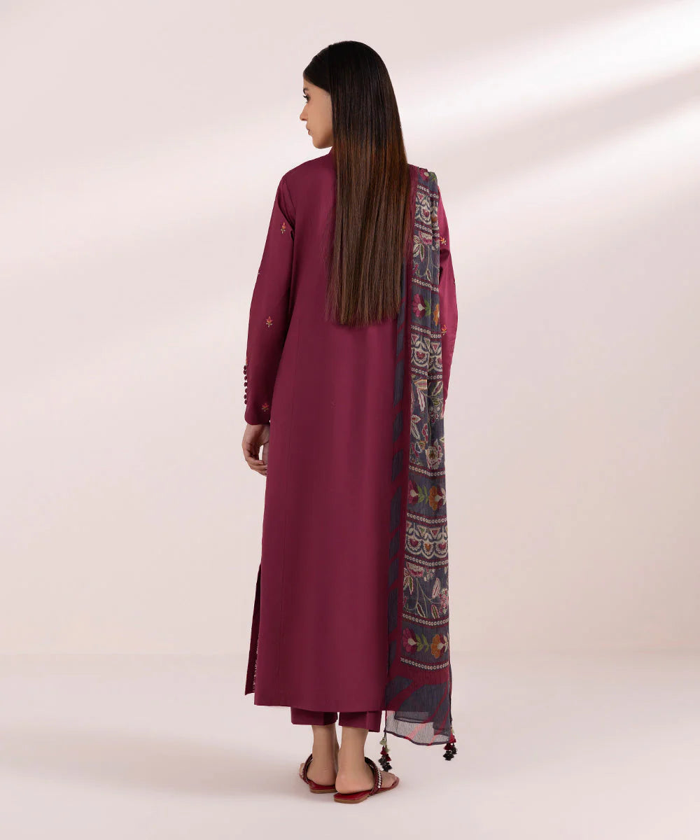 SAPPHIRE | UNSTITCHED 3 PIECE EMBROIDERED LAWN SUIT