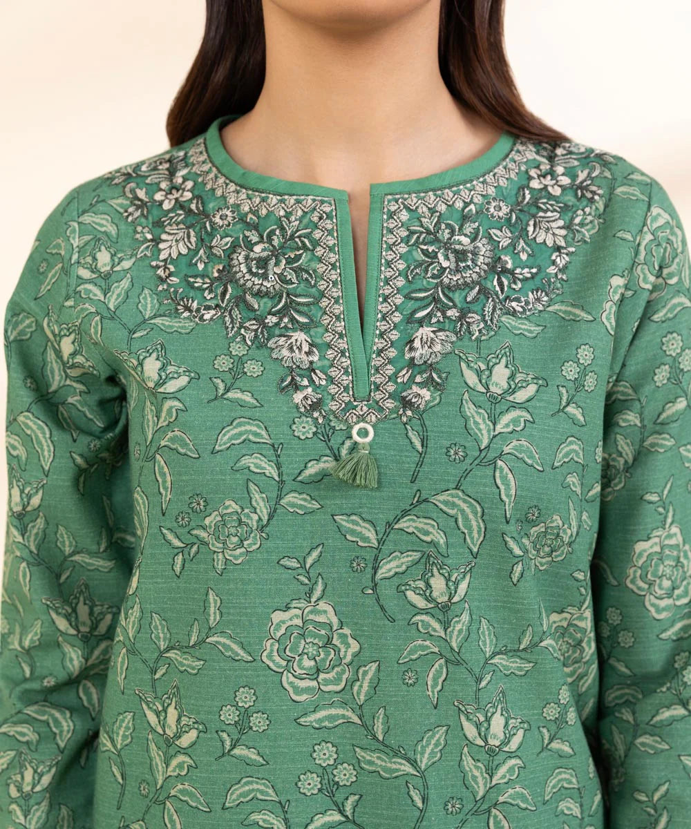 SAPPHIRE | UNSTITCHED 3 PIECE EMBROIDERED LIGHT KHADDAR SUIT