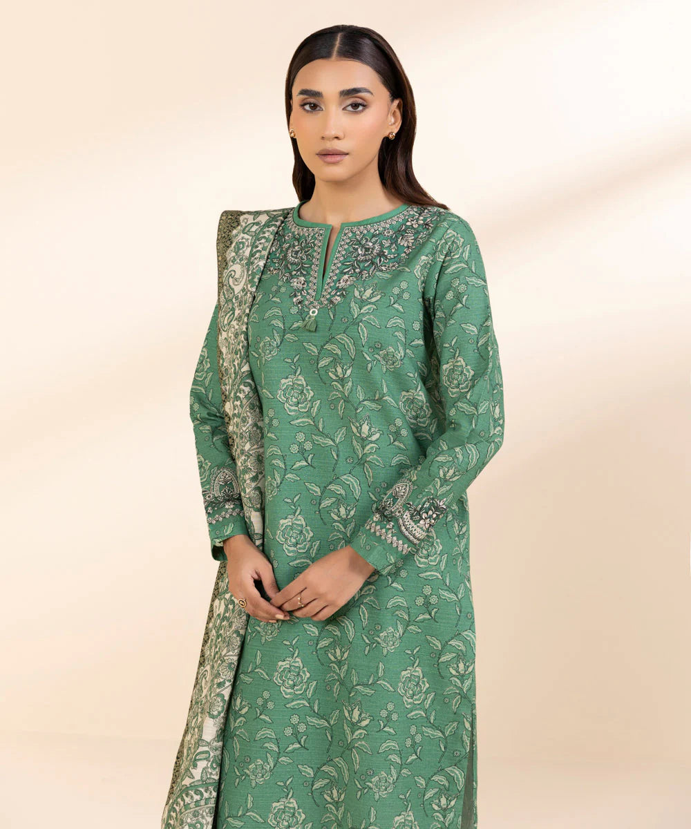 SAPPHIRE | UNSTITCHED 3 PIECE EMBROIDERED LIGHT KHADDAR SUIT