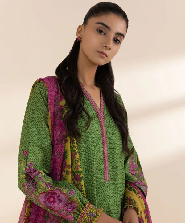SAPPHIRE | UNSTITCHED 3 PIECE EMBROIDERED LAWN SUIT