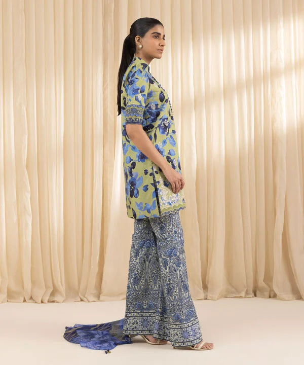 SAPPHIRE | UNSTITCHED 3 PIECE EMBROIDERED LAWN SUIT