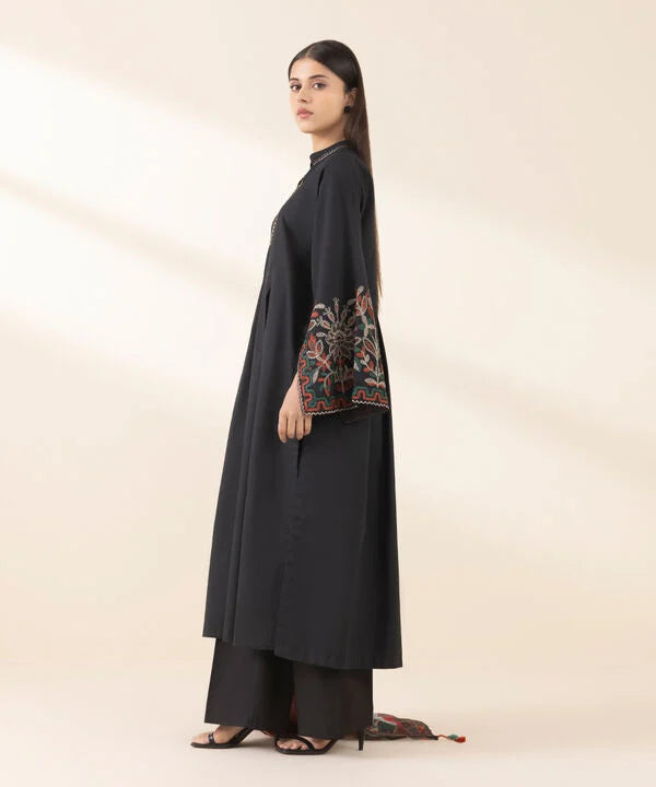 SAPPHIRE | UNSTITCHED 3 PIECE EMBROIDERED LAWN SUIT