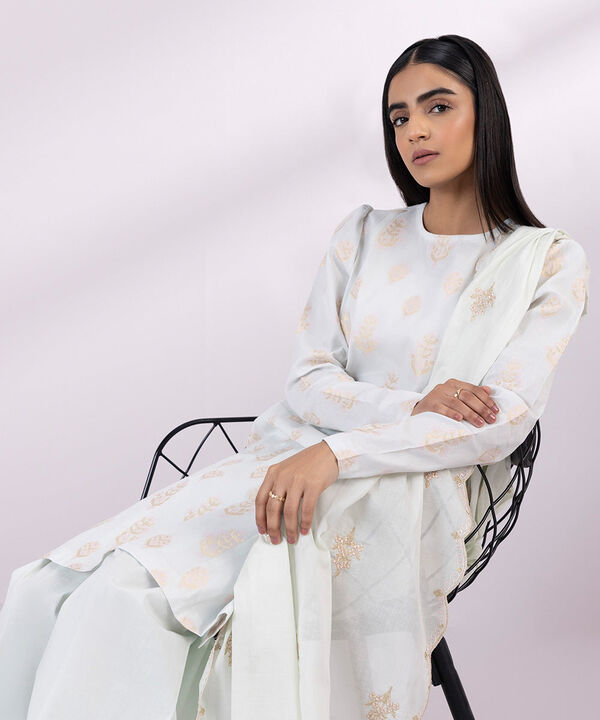 SAPPHIRE | UNSTITCHED 3 PIECE EMBROIDERED JACQUARD SUIT
