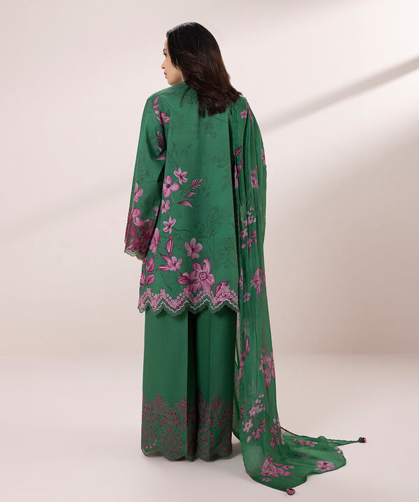 SAPPHIRE | UNSTITCHED 3 PIECE EMBROIDERED LAWN SUIT