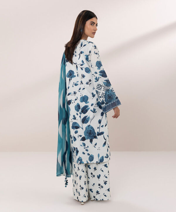 SAPPHIRE | UNSTITCHED 3 PIECE EMBROIDERED LAWN SUIT