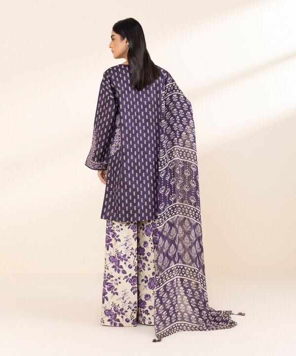 SAPPHIRE | UNSTITCHED 3 PIECE EMBROIDERED LAWN SUIT