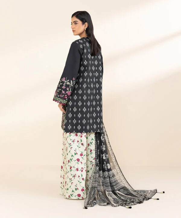SAPPHIRE | UNSTITCHED 3 PIECE EMBROIDERED LAWN SUIT