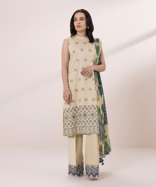 SAPPHIRE | UNSTITCHED 3 PIECE EMBROIDERED COTTON SATIN SUIT