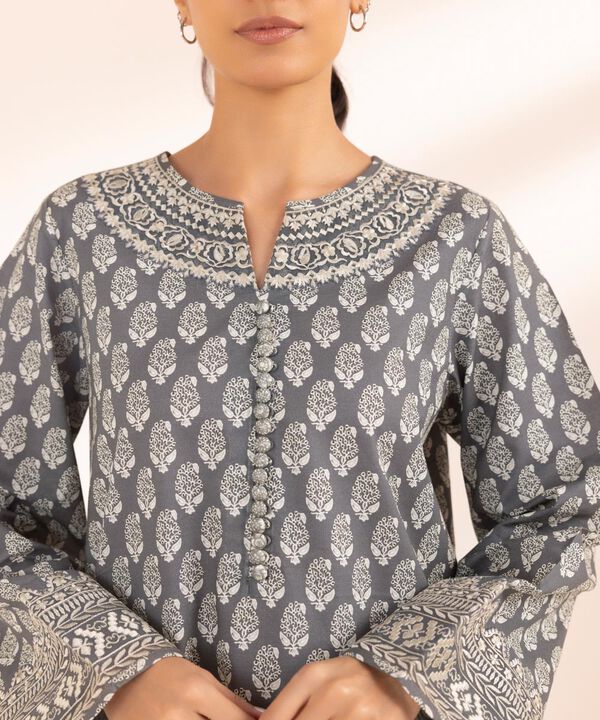 SAPPHIRE | UNSTITCHED 2 PIECE EMBROIDERED CAMBRIC SUIT