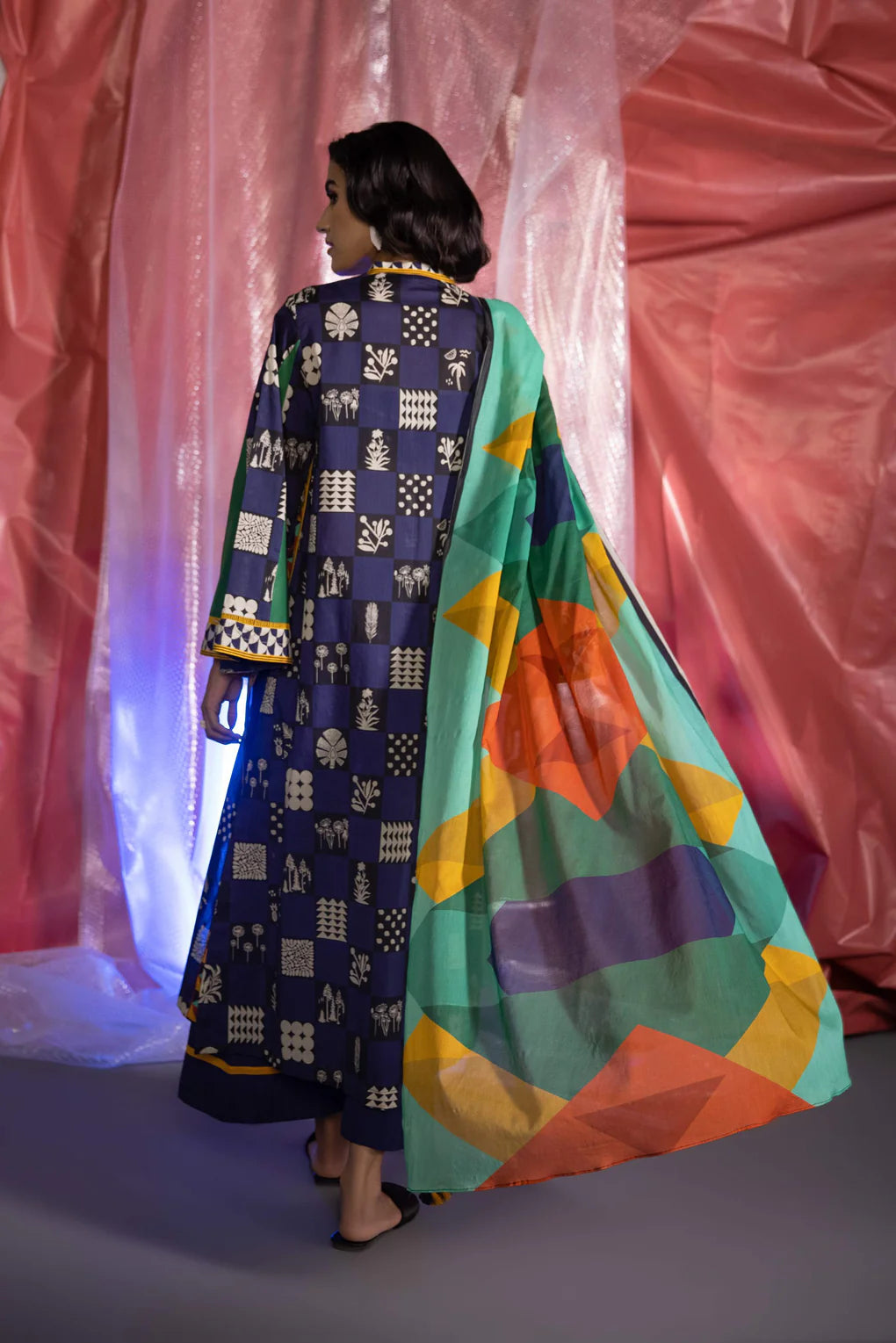 Sapphire | Unstitched 3Pc Printed Khaddar Suit | U3P-WS23R9-35