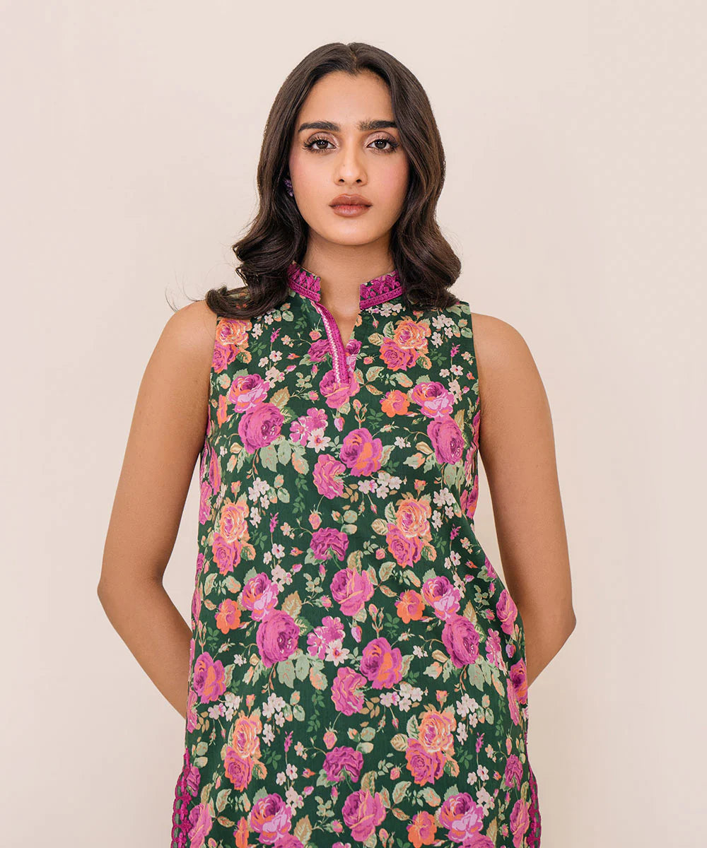 SAPPHIRE | UNSTITCHED 2 PIECE EMBROIDERED LAWN SUIT