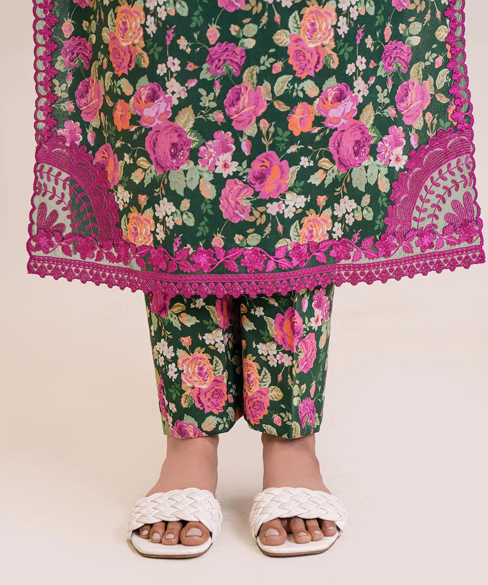 SAPPHIRE | UNSTITCHED 2 PIECE EMBROIDERED LAWN SUIT