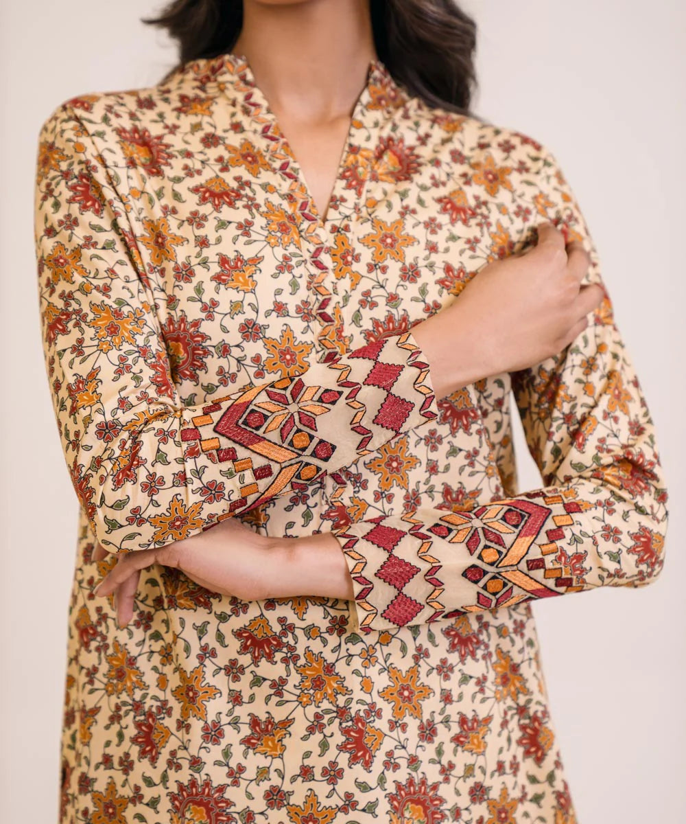 SAPPHIRE | UNSTITCHED 2 PIECE EMBROIDERED LAWN SUIT